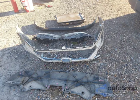 2020 Toyota Rav4 Xle from USA, damaged, VIN 2T3P1RFV9LW128711